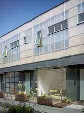 6066 Adeline St in Oakland, CA - Building Photo - Building Photo