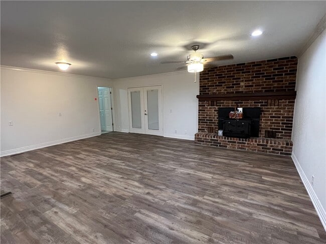 1607 Mayflower Rd in Bentonville, AR - Building Photo - Building Photo