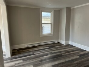 543 Jischke St in Bethlehem, PA - Building Photo - Building Photo