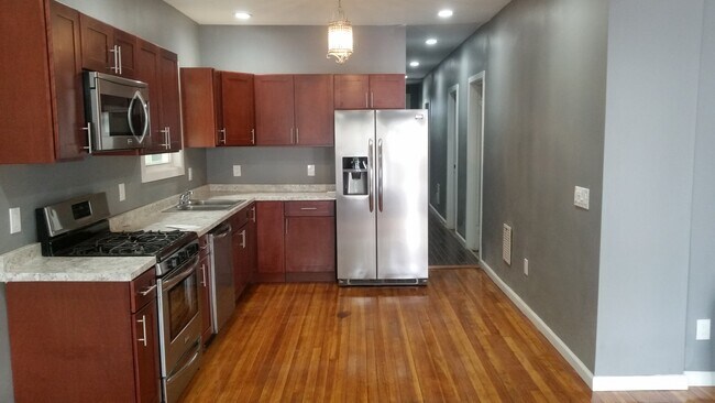 58 Elberon Pl in Albany, NY - Building Photo - Building Photo