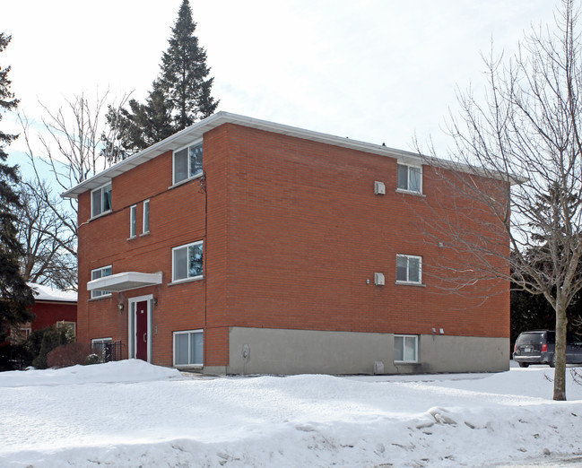 130 Liberty St N in Clarington, ON - Building Photo - Primary Photo