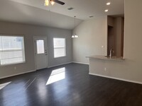 628-630 Ashers Pl in Seguin, TX - Foto de edificio - Building Photo