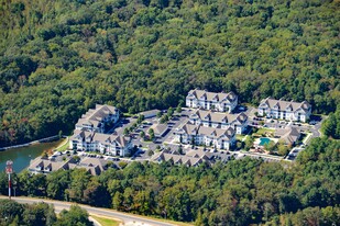 Cascades at Tinton Falls Apartments