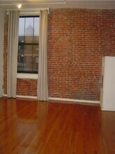 1010 Race St in Philadelphia, PA - Building Photo - Building Photo