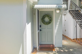333 5th Ave N in St. Petersburg, FL - Building Photo - Building Photo