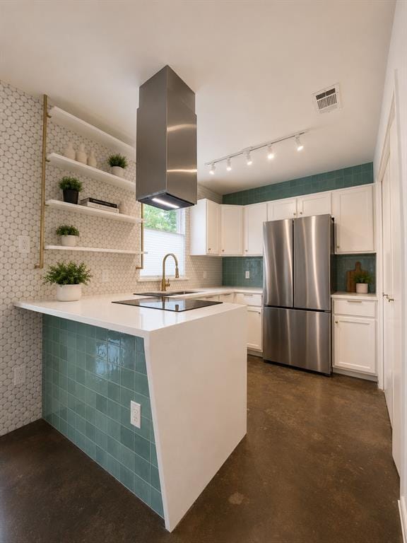 property at 7208 Meador Ave