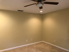 644 16th St in Vero Beach, FL - Foto de edificio - Building Photo