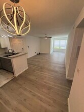 5168 Conroy Rd in Orlando, FL - Building Photo - Building Photo