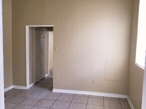 2215 N Galvez St-Unit -2215 in New Orleans, LA - Building Photo - Building Photo