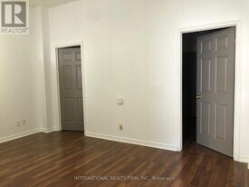 1272 Danforth Ave in Toronto, ON - Building Photo