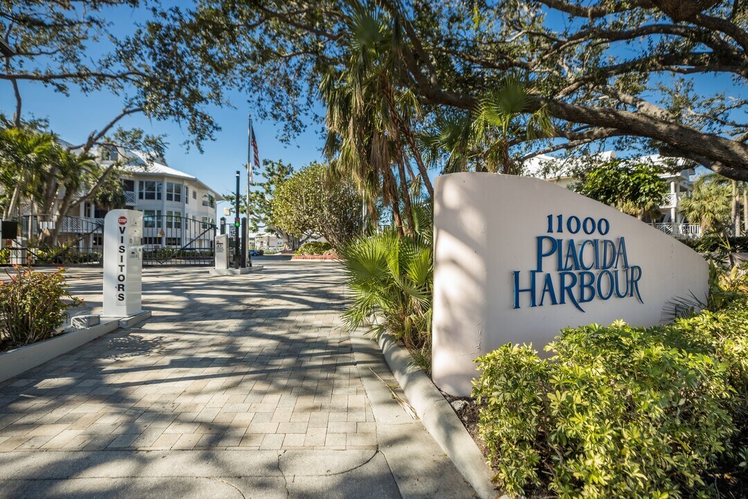 11000 Placida Rd in Placida, FL - Building Photo