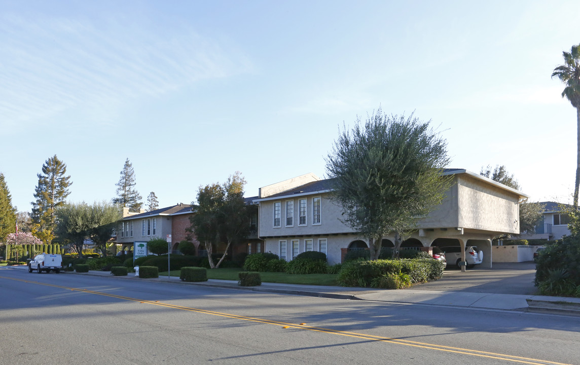 044- Villa Oaks in Sunnyvale, CA - Building Photo