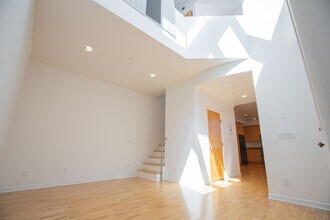 1437 16th St in Santa Monica, CA - Building Photo - Building Photo