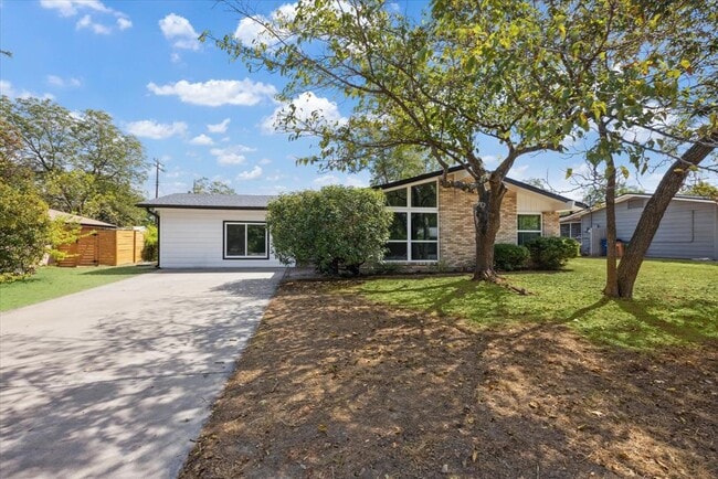 property at 8505 Parkfield Dr