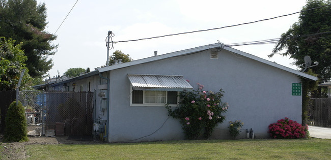 18854-18860 Standish Ave in Hayward, CA - Building Photo - Building Photo