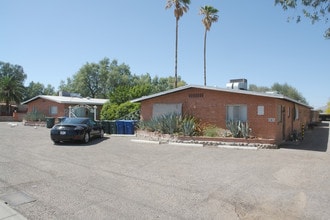 Glendale Apartments in Tucson, AZ - Building Photo - Building Photo