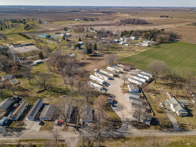 205 North St in Raymond, IL - Building Photo - Building Photo