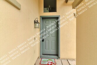 14237 S Vía Horma, Unit 3503 in Sahuarita, AZ - Foto de edificio - Building Photo