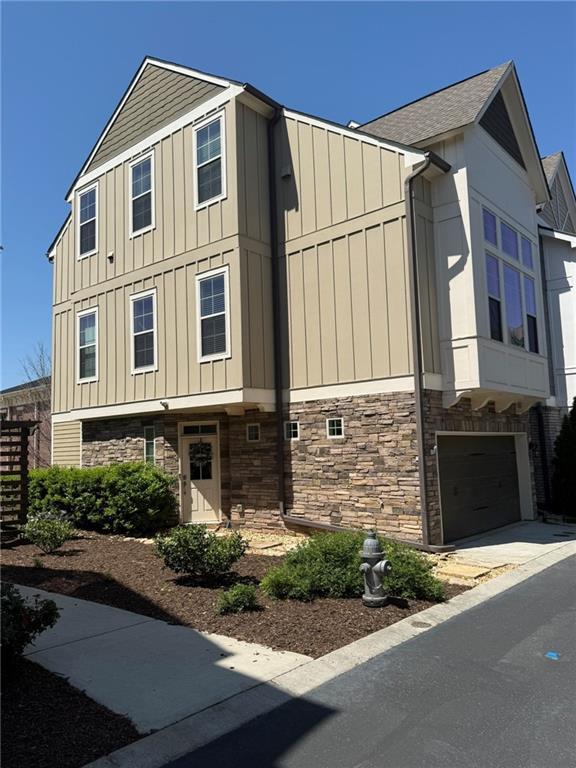 1040 Moorewood Ln S E in Smyrna, GA - Building Photo - Building Photo