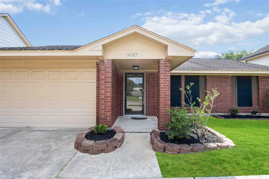 9647 Blackhawk Blvd in Houston, TX - Building Photo