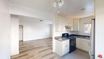 2129 Monroe St in Santa Clara, CA - Building Photo