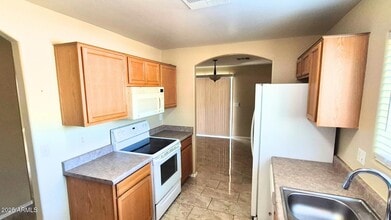 245 W Ellis St in Phoenix, AZ - Building Photo - Building Photo