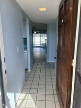 995 La Guna Dr in Venice, FL - Foto de edificio - Building Photo