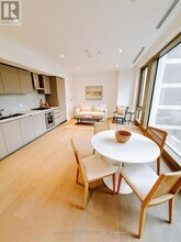 1315 Bay St. in Toronto, ON - Building Photo - Building Photo