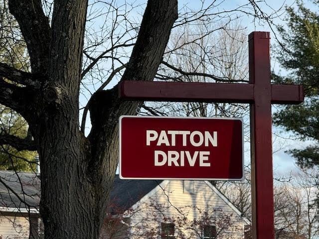 1 Patton Dr in Cornwall, NY - Foto de edificio