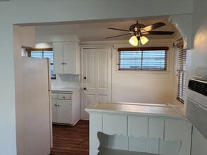 5069-5071 Kester Ave in Los Angeles, CA - Building Photo - Building Photo