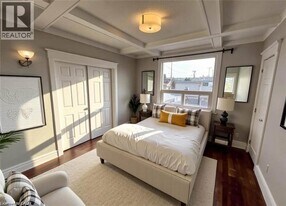 144 Locke St S in Hamilton, ON - Building Photo