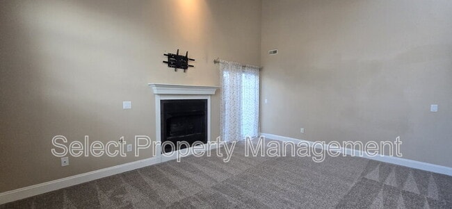 5438 Thornbriar Ln in Fort Wayne, IN - Building Photo - Building Photo