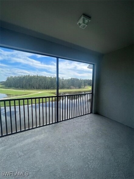 6034 National Blvd, Unit 544 in Ave Maria, FL - Building Photo
