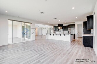 2771 Rio Grande Dr in Tracy, CA - Building Photo - Building Photo