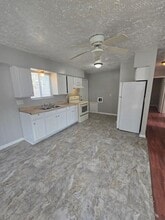 951 N Belleview Pl in Indianapolis, IN - Building Photo - Building Photo