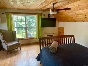 24 Arrowhead Ln in Killingly, CT - Building Photo - Building Photo