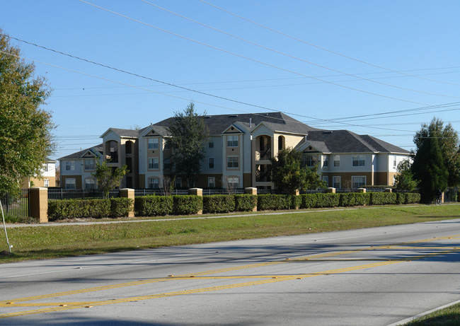 Metro Place in Orlando, FL - Foto de edificio - Building Photo