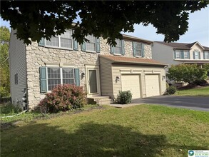 2659 Thistle Rd in Macungie, PA - Building Photo - Building Photo