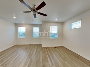 26155 E Calhoun Pl in Aurora, CO - Building Photo - Building Photo
