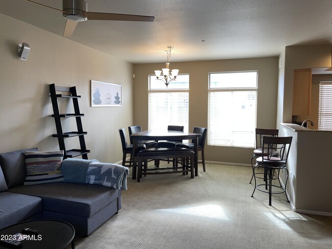 280 S Evergreen Rd in Tempe, AZ - Building Photo - Building Photo