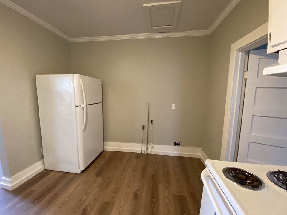 817 W Matthews Ave in Jonesboro, AR - Building Photo