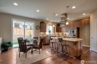 310 221st Pl SW in Bothell, WA - Building Photo - Building Photo