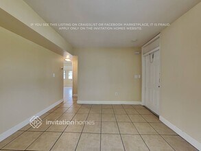 591 Sioux Rd in Atlantis, FL - Building Photo - Building Photo