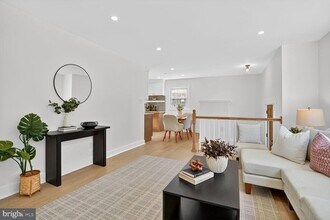 8915 Sylvania St in Lorton, VA - Building Photo - Building Photo