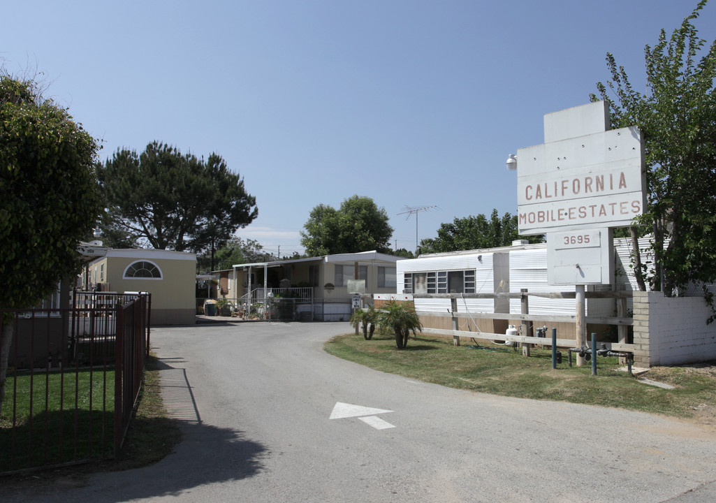 California Mobile Estates in Jurupa Valley, CA - Building Photo