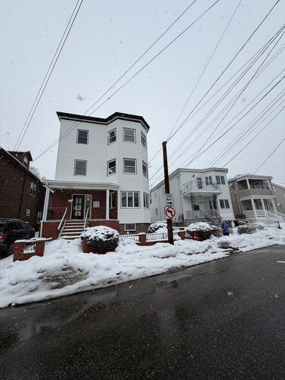 106 Malden St in Everett, MA - Building Photo - Building Photo