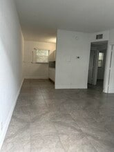 608 5th St in West Palm Beach, FL - Building Photo - Building Photo