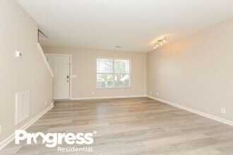 3204 Nicole Dr in Spring Hill, TN - Building Photo - Building Photo