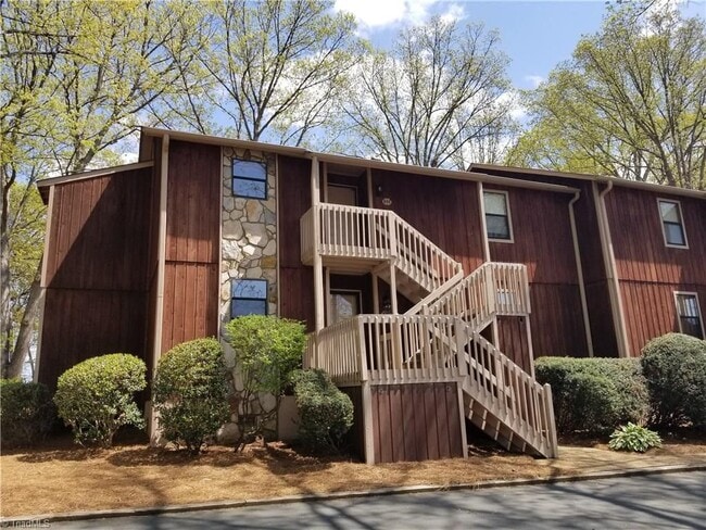 601 Aspen Place