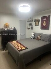 9285 SW 125th Ave-Unit -203-U in Miami, FL - Foto de edificio - Building Photo